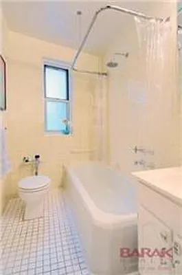 Sold by Barak Realty | media 14