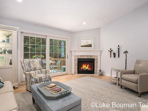 4th image of 477 Timberlake Dr E