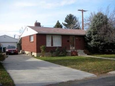 9086 S 260 E, Sandy, UT, 84070
