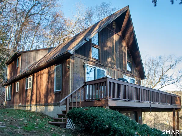 15 Hilldale Drive, Southbury, CT 06488