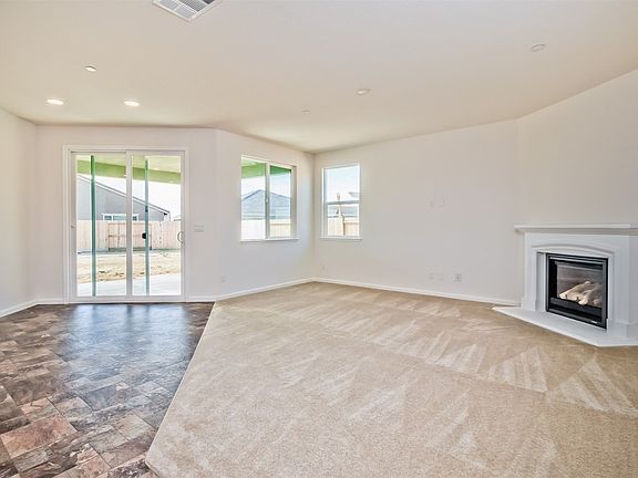 Great Room, Nook & Covered Patio