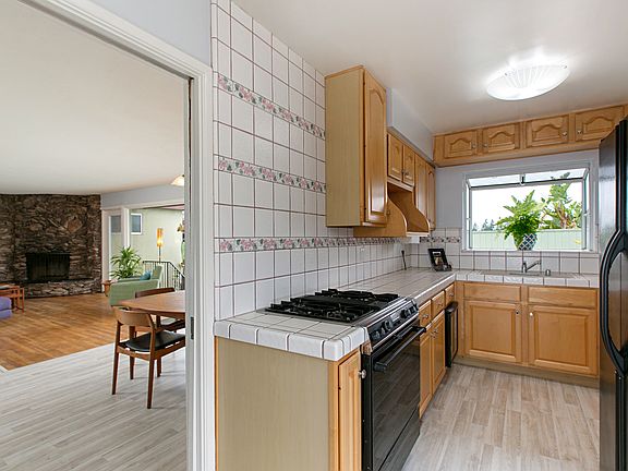 4th image of 6750 Rolando Knolls Dr
