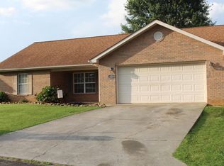 220 Merganser Ln, Maryville, TN 37801