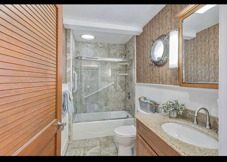 722B Cayuga St — Photo 4