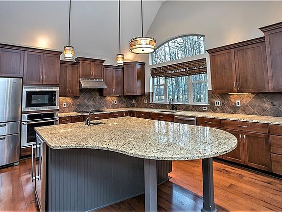 5th image of 32021 Gramercy Ln
