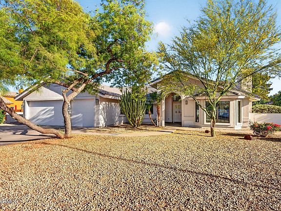2nd image of 2241 E HERMOSA VISTA Drive