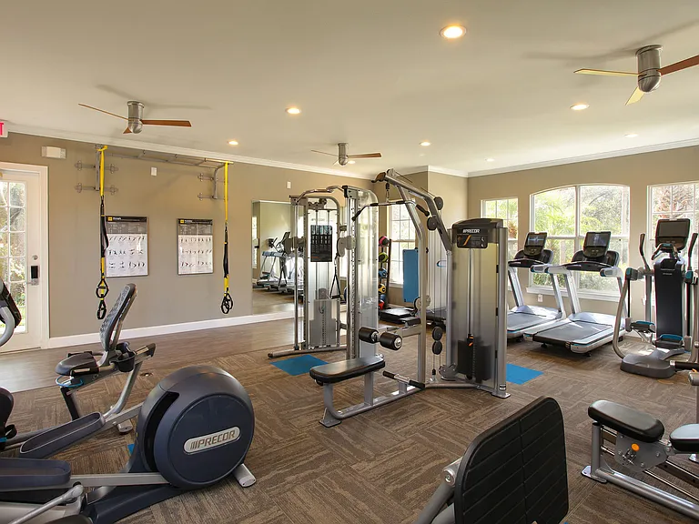Cypress Grand — Photo 35