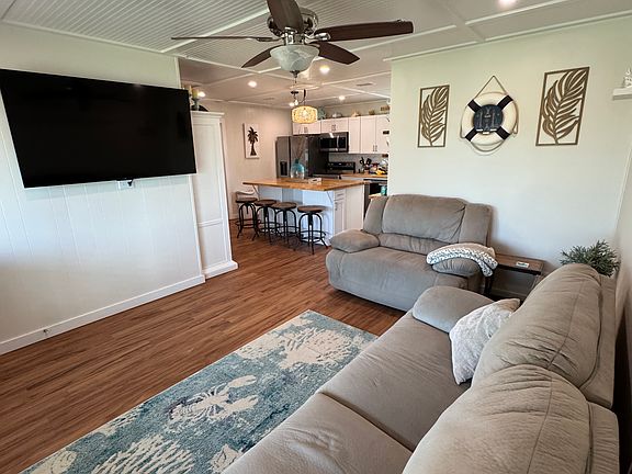 5th image of 107 Teal Rd #107