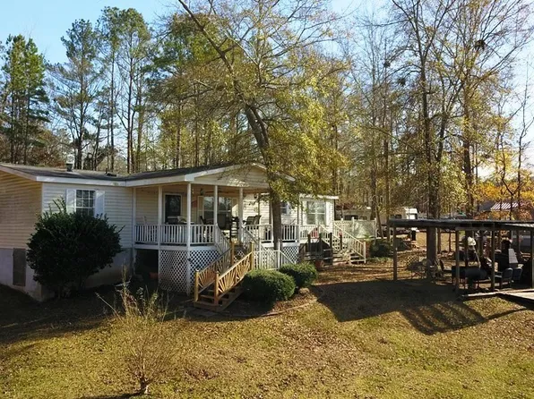 24 Hawthorne Ct, Sparta, GA 31087