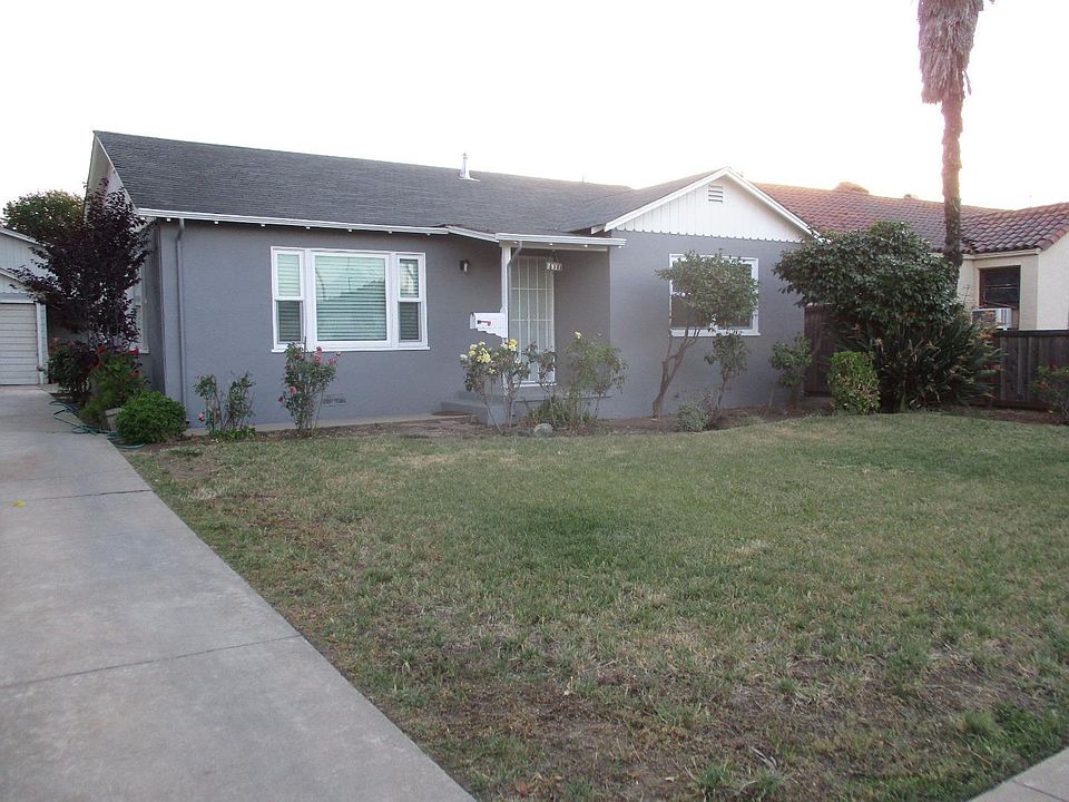 1st image of 7931 Carmel St