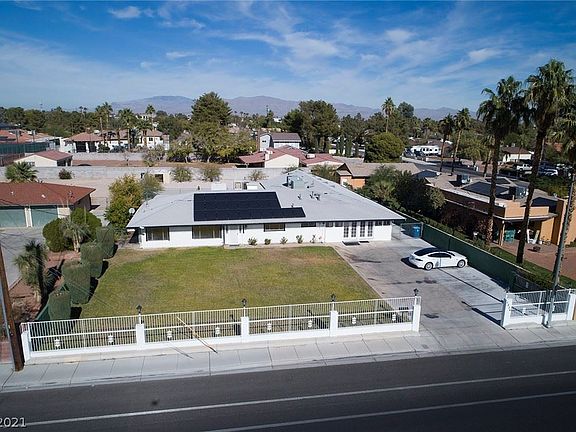 2nd image of 5834 W Oakey Blvd