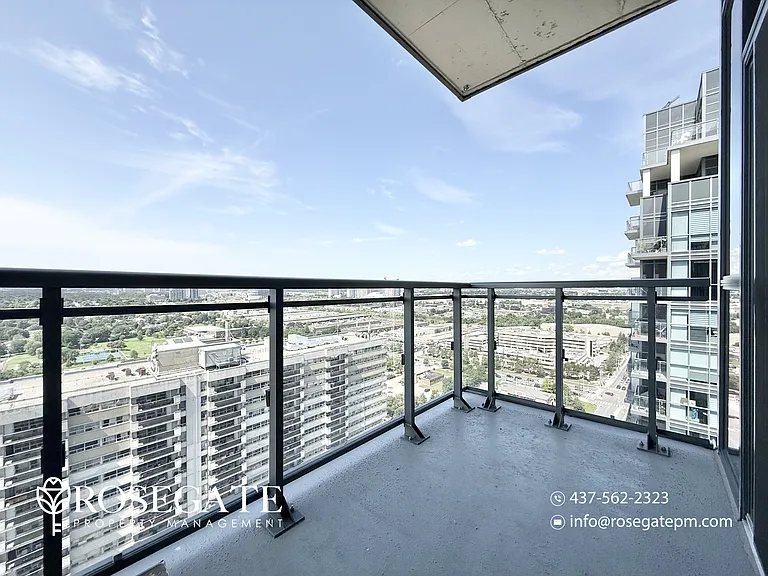 20 Meadowglen Pl #2609 — Photo 14