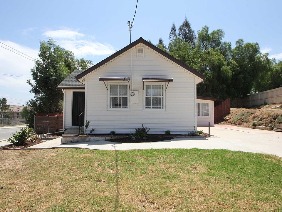 1st image of 11908 Hudden St