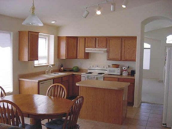 2nd image of 692 E Beargrass Drive