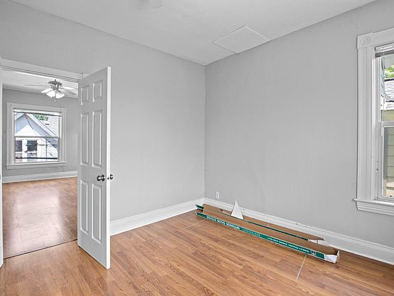 2nd image of 286 Prior Ave N #2