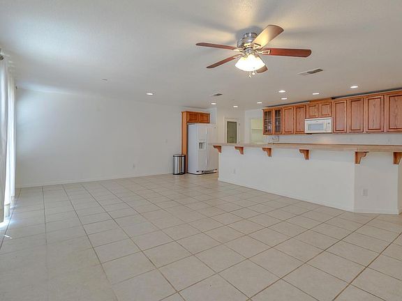 3rd image of 2666 Garrett Way