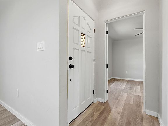 5th image of 593 N 3rd Street