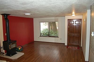 4th image of 4810 24th Ave SE