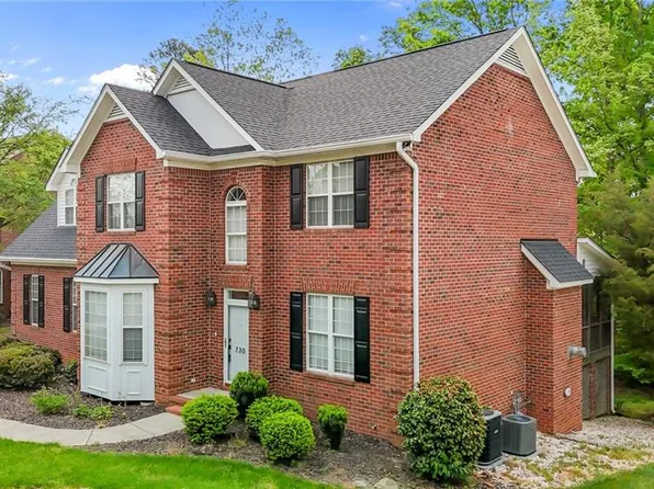 730 Greyrock Rd, Whitsett, NC 27377