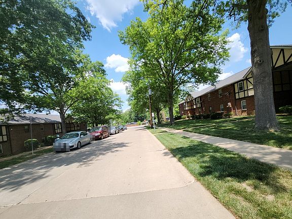 5th image of 1061 Woodgate Dr #48