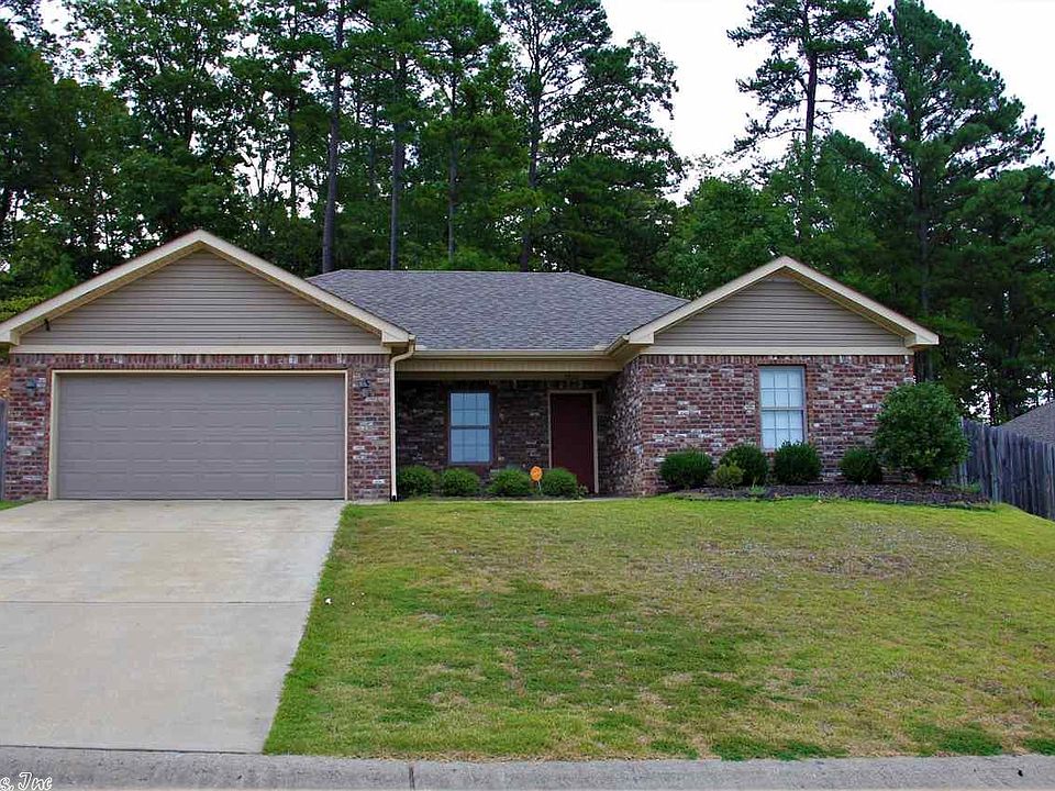 1st image of 5808 Heritage Heights Dr