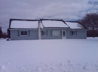 9 Airport Rd, Catawissa, PA 17820