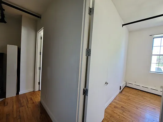 Rented by Garden Management | media 19