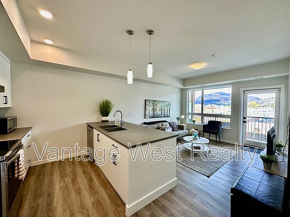4th image of 1215 Saint Paul St #304