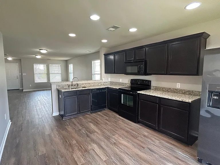 133 Pitts Griffin Dr — Photo 7