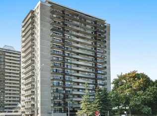 1806 McArthur Ave, Ottawa, ON K1L7E7