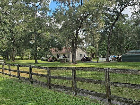 5th image of 15035 SW 110 AVENUE