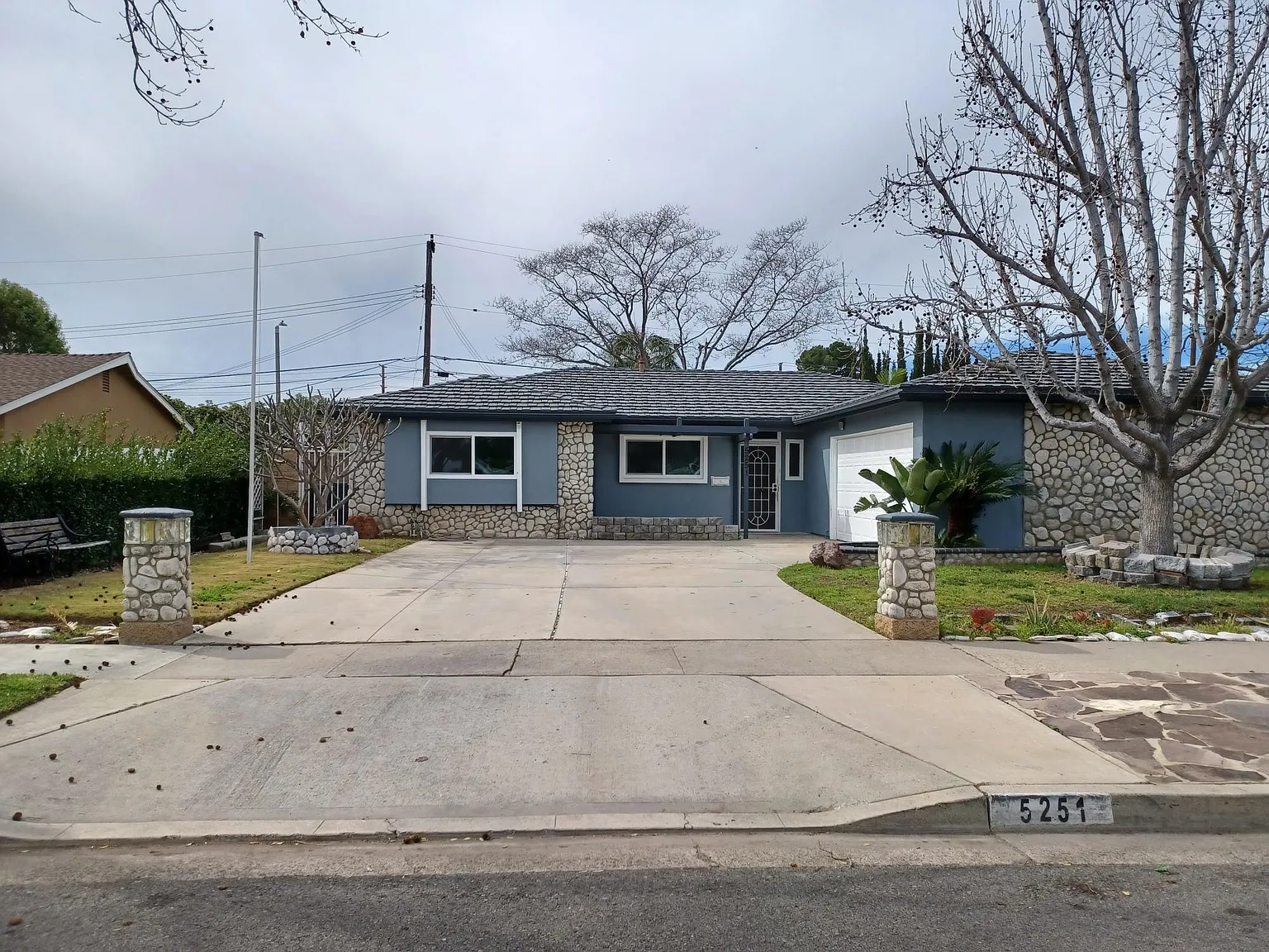 4 bed, 1948 sqft, $4,495 — Photo 1