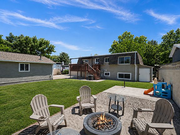 4th image of 3786 W Fairmount Cir