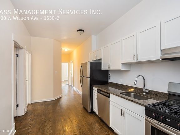 2nd image of 1530 W Wilson Ave APT 2