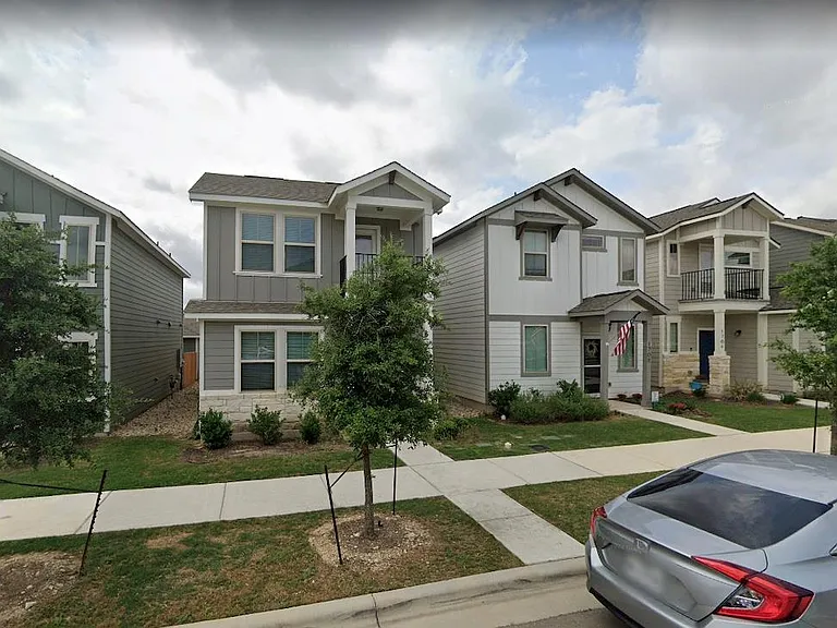 1772 Yaupon Grove Ln — Photo 1