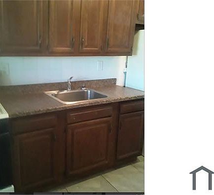 2nd image of 10320 Renfrew Dr