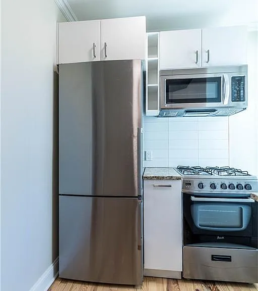 140 Woodside Grn #2B — Photo 7