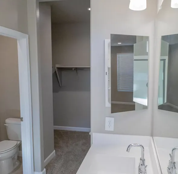 8442 W Springfield Way — Photo 12