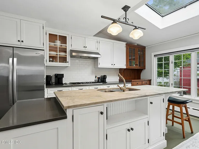 58 Sound Beach Ave — Photo 5