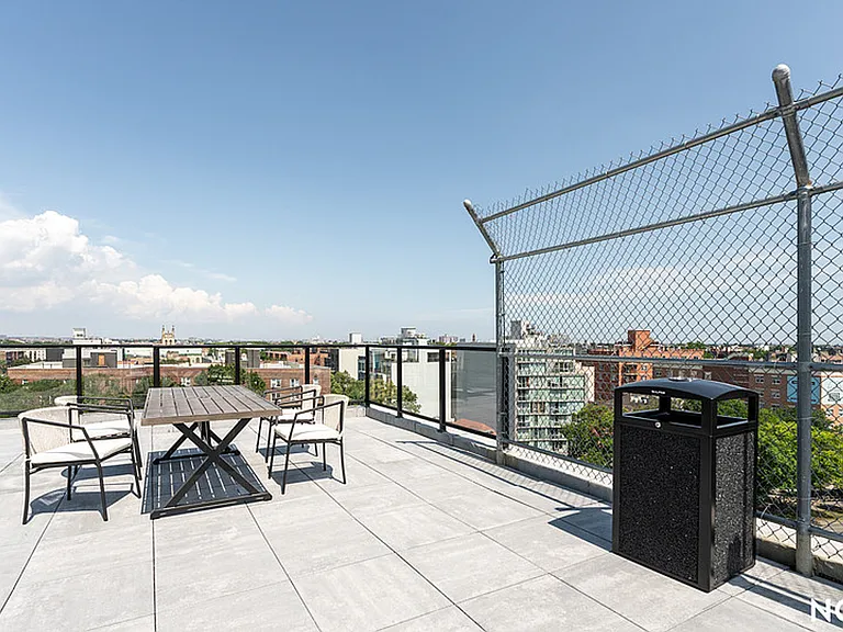 706 Ocean Pkwy #5C — Photo 32