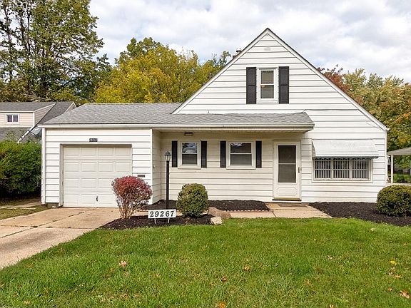 2nd image of 29267 Edgewood Dr