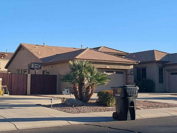 3rd image of 1290 E Clark Dr