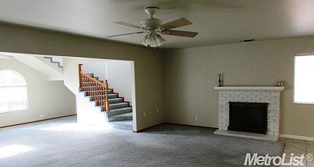3rd image of 1100 Greenlea Ave