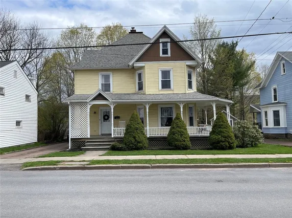 9 Franklin St, Delhi, NY 13753