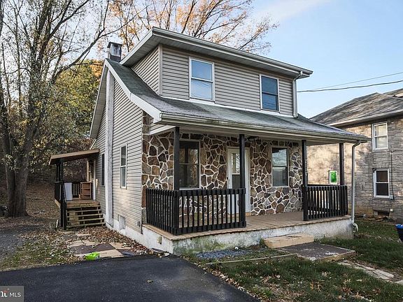 4th image of this home