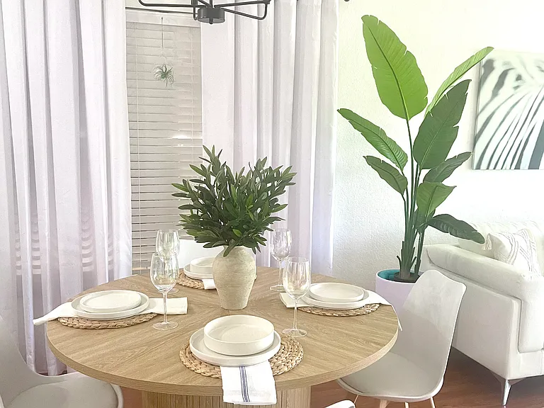 1380 Weeping Willow Ct #1380 — Photo 3