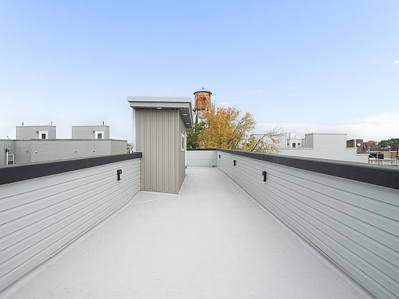 5th image of 2609 Jefferson St #2A