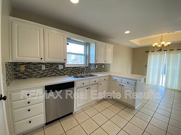 5th image of 1601 S 24th Pl