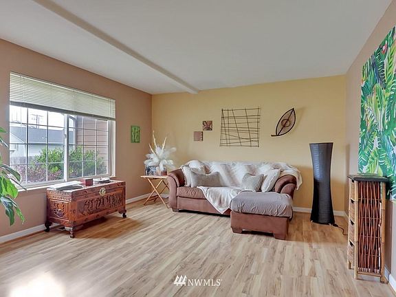 3rd image of 4416 225th Street Ct E