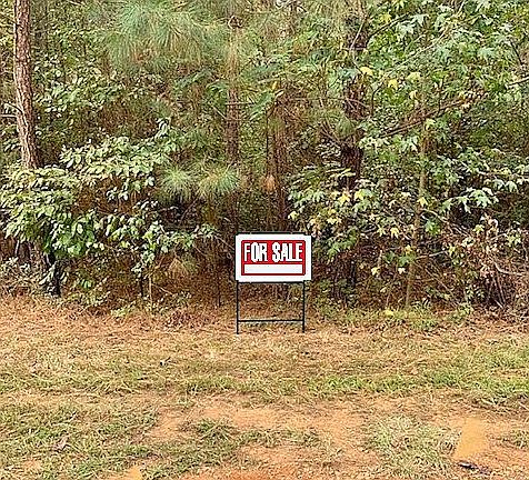 4th image of 362 Farm Estates Dr Lot 8